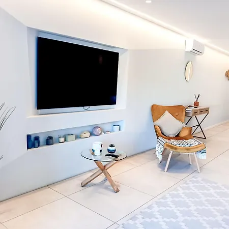 Laguna By Interhome